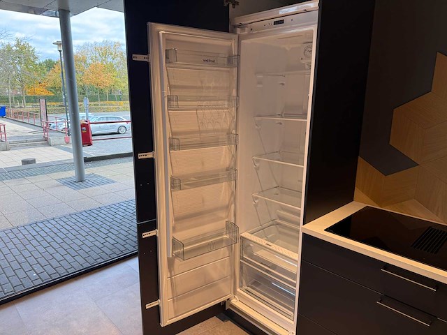 Kvik - showroomkeuken - afbeelding 16 van  27