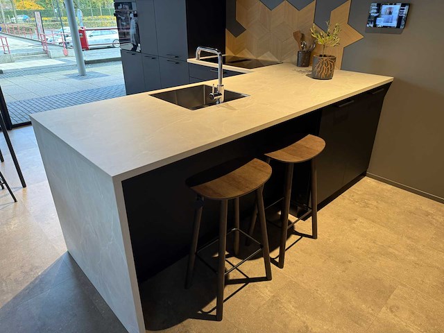 Kvik - showroomkeuken - afbeelding 23 van  27