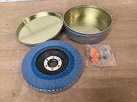 Kwb assortimentsbox slijpmoppen 125 mm (13x) - afbeelding 1 van  4