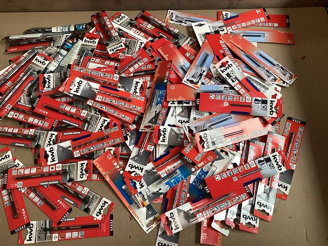Kwb mix kavel diverse boren (129x) - afbeelding 1 van  5