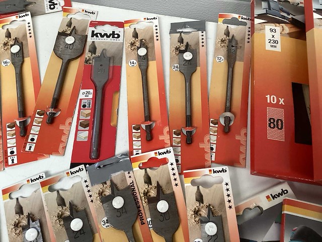 Kwb professional houtboren en partij schuurpapier. - afbeelding 6 van  9