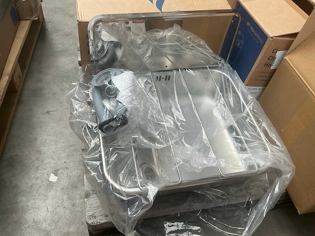 Kwc wastafel - afbeelding 4 van  4