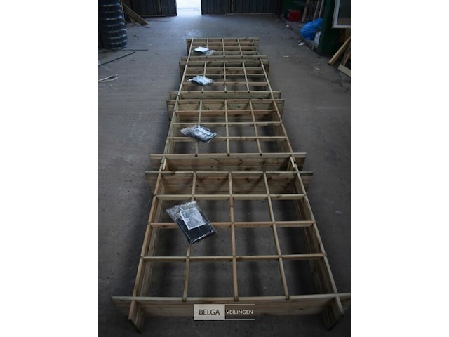 Kweekbak - afbeelding 1 van  2