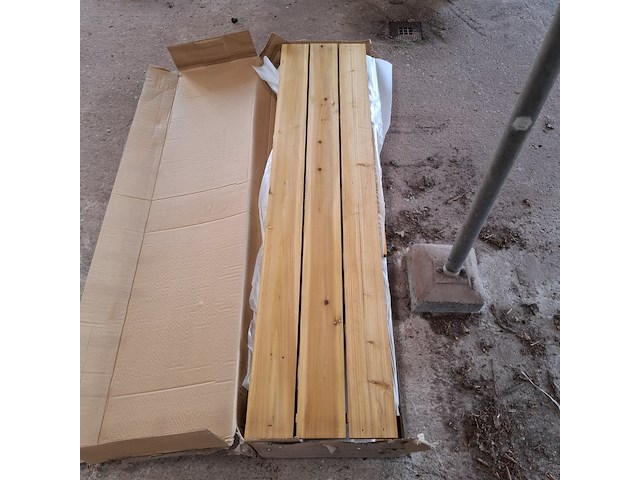 Kweektafel vegtrug, l - afbeelding 2 van  4