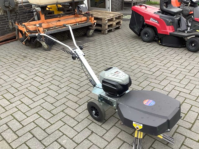 Kwern greenbuster onkruidborstel - afbeelding 2 van  6