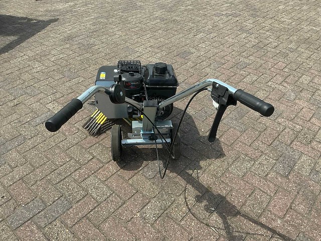Kwern greenbuster pro3 onkruidborstel - afbeelding 12 van  15