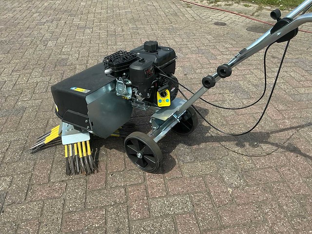 Kwern greenbuster pro3 onkruidborstel - afbeelding 13 van  15