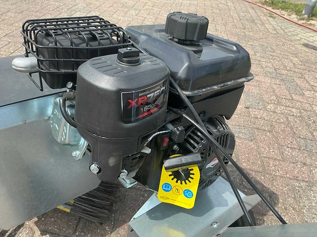 Kwern greenbuster pro3 onkruidborstel - afbeelding 15 van  15
