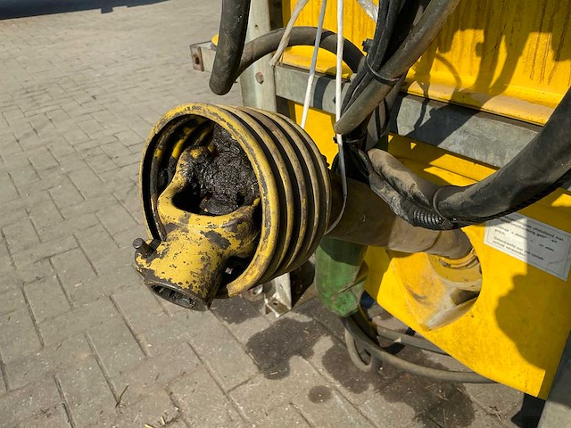 Kwh gedragen boomgaardspuit - afbeelding 10 van  11