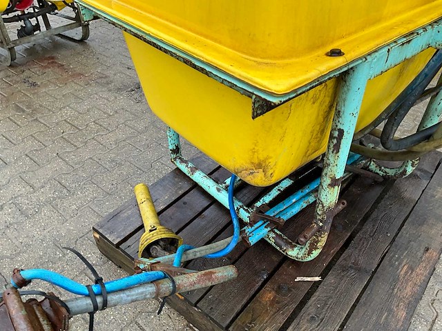 Kwh veldspuit - afbeelding 2 van  11