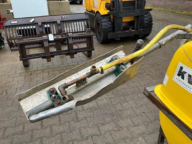 Kwh veldspuit - afbeelding 10 van  10
