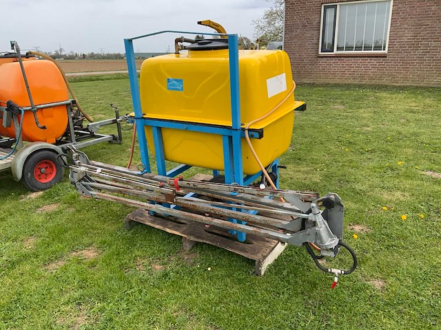 Kwh veldspuit - afbeelding 1 van  1