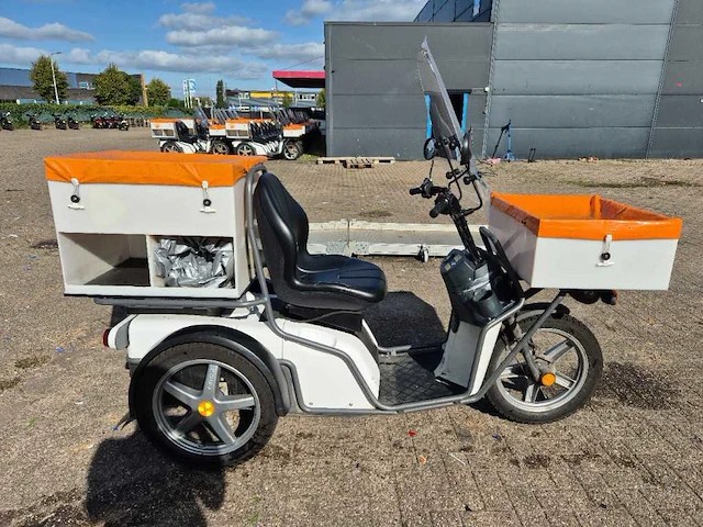 Kyburz - kyburz dxp - dxp - e-scooter - afbeelding 1 van  7