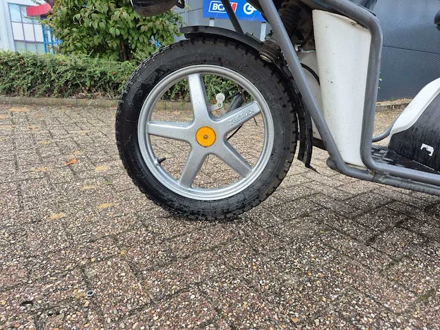 Kyburz switzerland ag - kyburz dxp - dxp - e-scooter - afbeelding 9 van  11