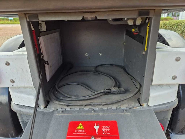 Kyburz switzerland ag - kyburz dxp - dxp - e-scooter - afbeelding 11 van  11