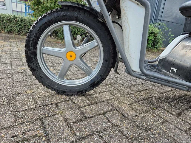 Kyburz switzerland ag - kyburz dxp - dxp - e-scooter - afbeelding 9 van  11