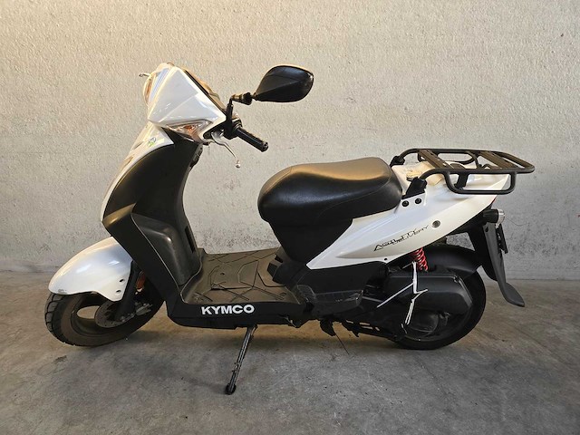 Kymco - agility - delivery - 4t uitsluitend bedoeld voor onderdelen - afbeelding 1 van  7