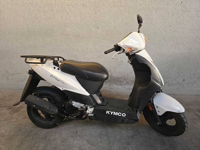 Kymco - agility - delivery - 4t uitsluitend bedoeld voor onderdelen - afbeelding 2 van  7