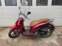 Kymco - agility - snorscooters - afbeelding 1 van  8