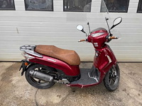 Kymco - agility - snorscooters - afbeelding 2 van  8