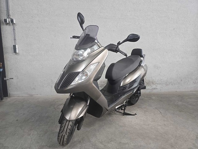 Kymco - brom scooter - dink 4t - brommer f709zs - afbeelding 1 van  1