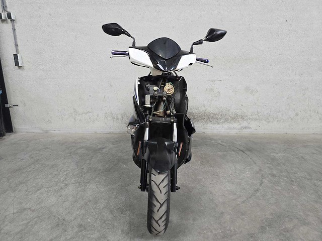 Kymco - brom scooter - super 8 - 4t 45km uitvoering brommer dgn57h - afbeelding 5 van  10