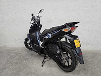 Kymco - brom scooter - super 8 - 4t 45km uitvoering brommer dgn57h - afbeelding 7 van  8