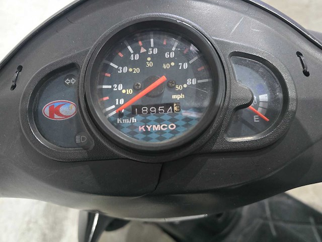 Kymco - bromscooter - agility - 4t 45km uitvoering ddp31f - afbeelding 7 van  7