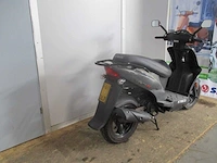Kymco - bromscooter - agility - scooter - afbeelding 9 van  11