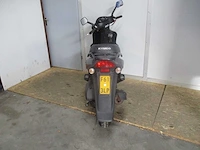 Kymco - bromscooter - agility - scooter - afbeelding 10 van  11