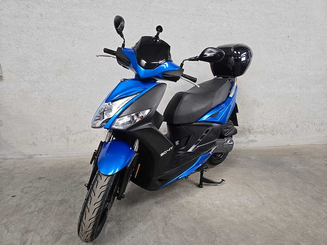 Kymco - bromscooter - agility 16+ - 4t 45km uitvoering drn22l - afbeelding 3 van  7