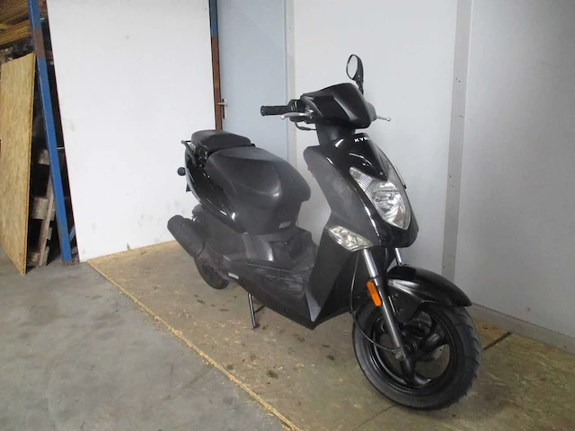 Kymco - bromscooter - agility 50 - scooter - afbeelding 7 van  11