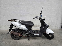 Kymco - bromscooter - agility carry - 4t 45km uitvoering dfk79x - afbeelding 2 van  7