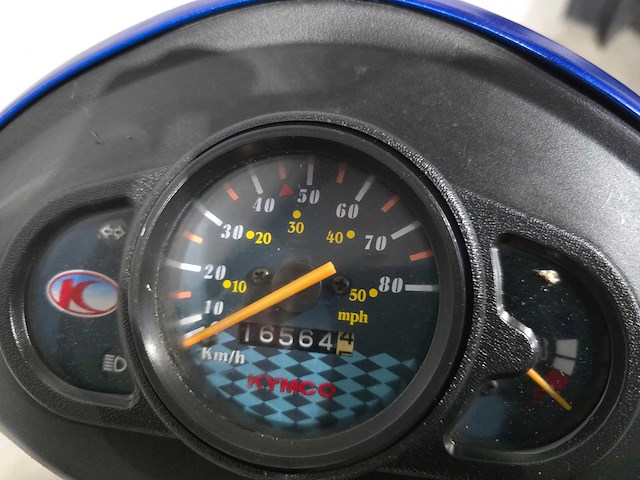 Kymco - bromscooter - agility fat - 4t 45km uitvoering fn010v - afbeelding 5 van  7