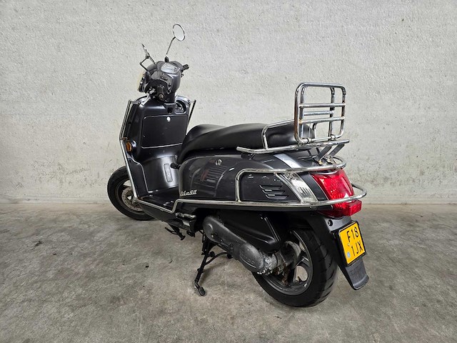 Kymco - bromscooter - like - 4t 45km uitvoering f181jx - afbeelding 6 van  8
