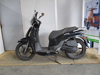 Kymco - bromscooter - people s elegance - scooter