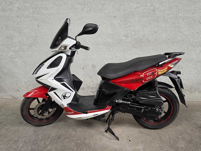 Kymco - bromscooter - super 8 - 4t 45km uitvoering brommer d448vz - afbeelding 1 van  8
