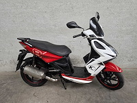 Kymco - bromscooter - super 8 - 4t 45km uitvoering brommer d448vz - afbeelding 2 van  8