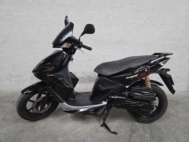 Kymco - bromscooter - super 8 - 4t 45km uitvoering d511bt - afbeelding 1 van  7