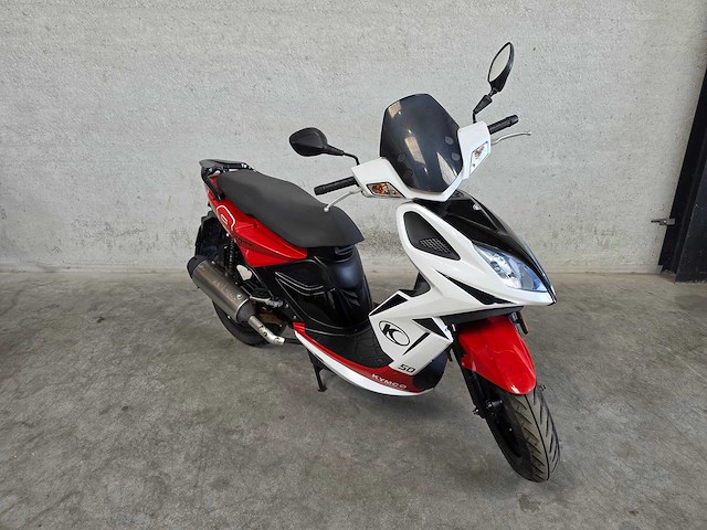 Kymco - bromscooter - super 8 - brommer - afbeelding 4 van  7