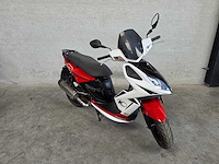 Kymco - bromscooter - super 8 - brommer - afbeelding 4 van  7