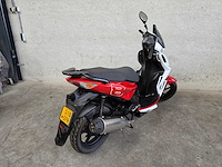 Kymco - bromscooter - super 8 - brommer - afbeelding 5 van  7