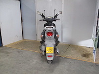 Kymco - bromscooter - yup 50 2 takt - scooter - afbeelding 10 van  11