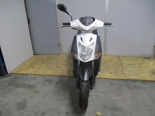 Kymco - schade bromscooter - agility 16 - scooter - afbeelding 4 van  10