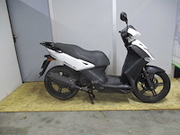 Kymco - schade bromscooter - agility 16 - scooter - afbeelding 7 van  10
