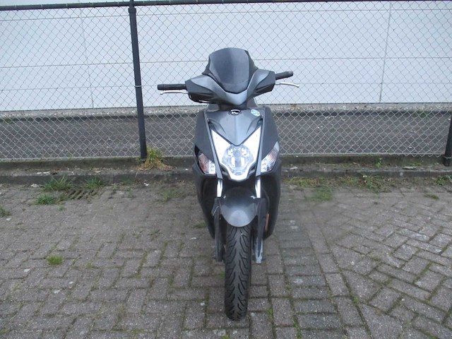 Kymco - schade bromscooter - agility 16" + injectie - scooter - afbeelding 5 van  11