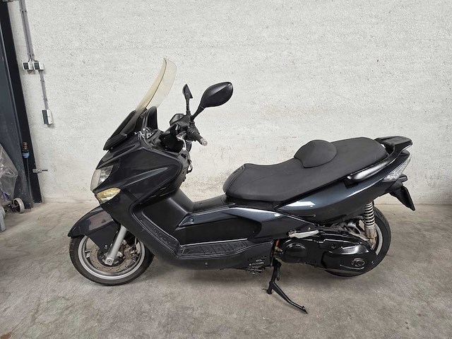Kymco - scooter - 500i e xciting - motorscooter 40mnvk - afbeelding 1 van  8
