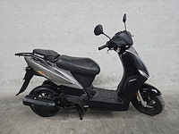 Kymco - snorscooter - agility - 4t 25km uitvoering d817px - afbeelding 2 van  7