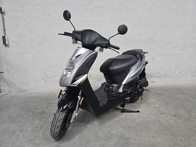 Kymco - snorscooter - agility - 4t 25km uitvoering d817px - afbeelding 3 van  7