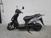 Kymco - snorscooter - agility - 4t 25km uitvoering d817px - afbeelding 1 van  7
